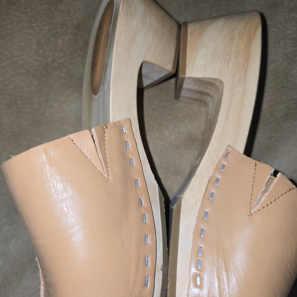 The Sak Ella Clog Sandals Leather Wooden Heel Size 9 *New - Picture 13 of 13